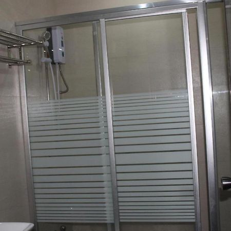 Cherry Midtown Hotel Olongapo Exterior foto