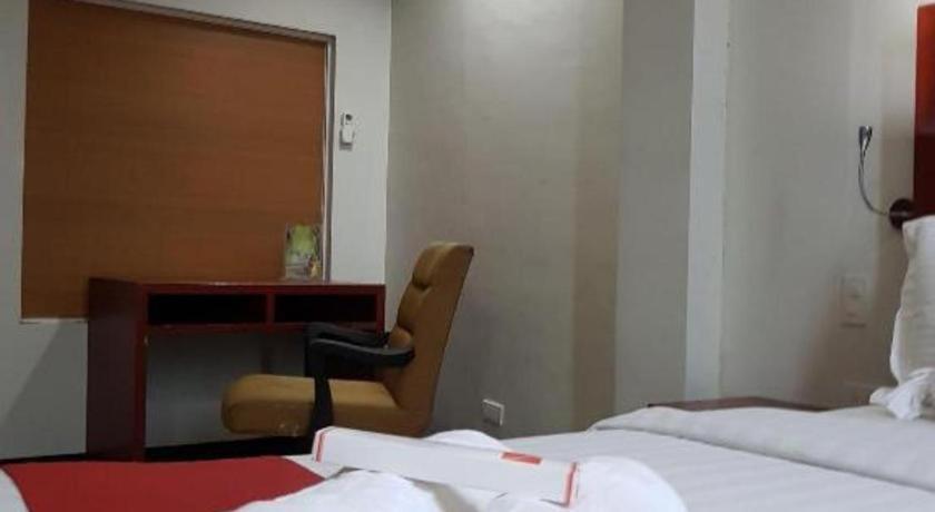 Cherry Midtown Hotel Olongapo Exterior foto