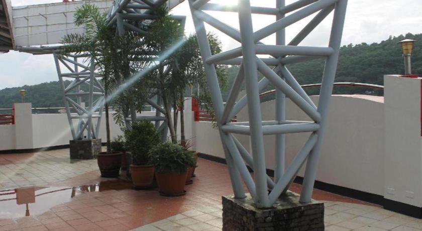Cherry Midtown Hotel Olongapo Exterior foto