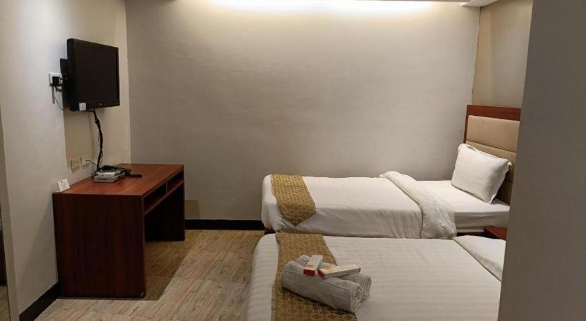 Cherry Midtown Hotel Olongapo Exterior foto