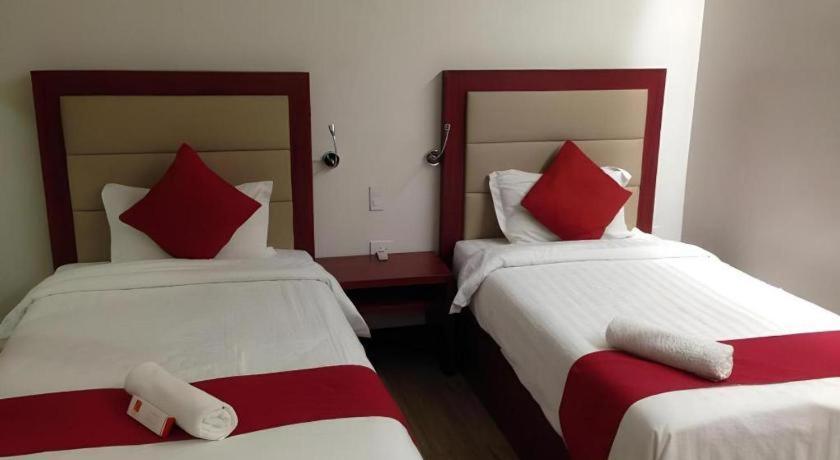 Cherry Midtown Hotel Olongapo Exterior foto
