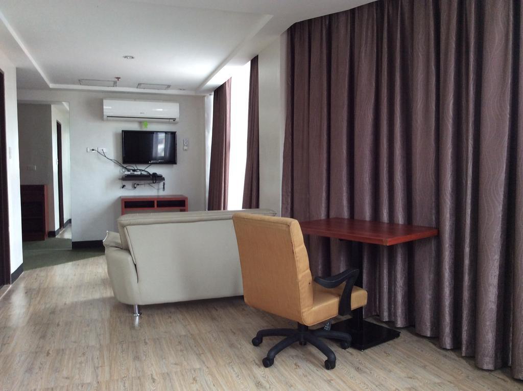 Cherry Midtown Hotel Olongapo Zimmer foto