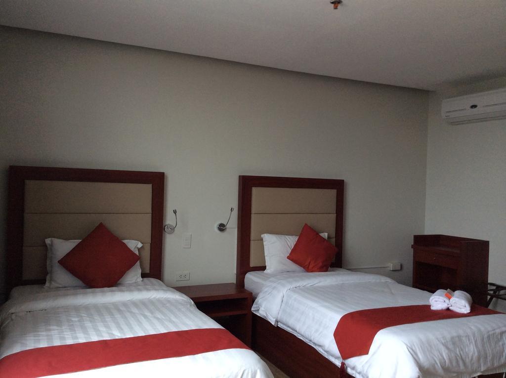 Cherry Midtown Hotel Olongapo Zimmer foto
